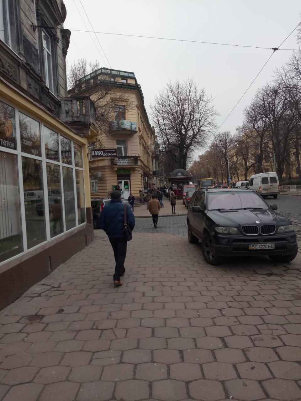 Apartments Постійне Електропостачання Stepana Bandery Street 37-2 Lviv Eksteriør billede